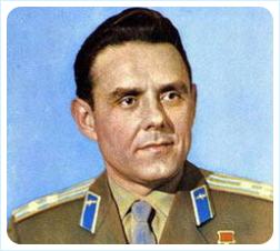 Владимир Комаров